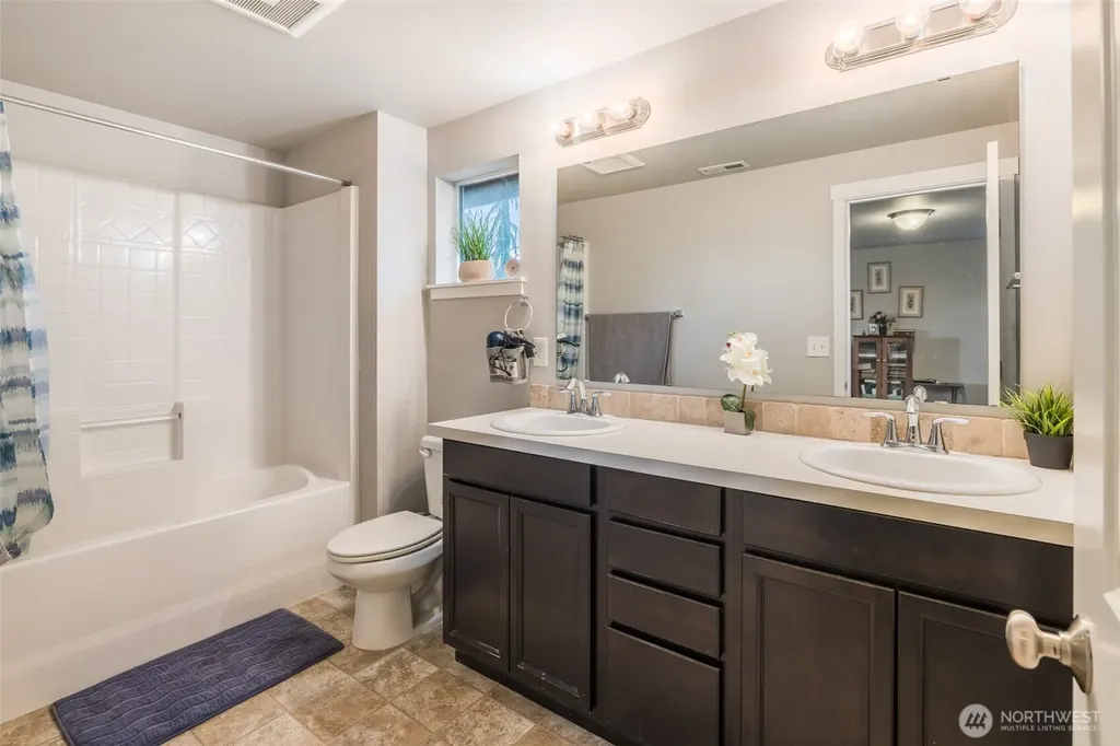 14479 57th Avenue S Tukwila WA 98168