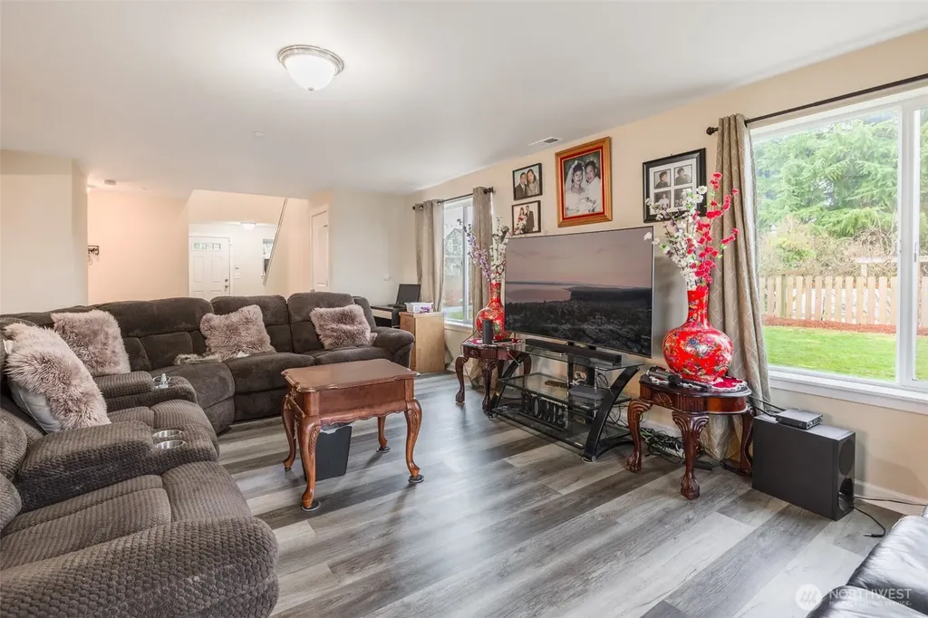 14479 57th Avenue S Tukwila WA 98168