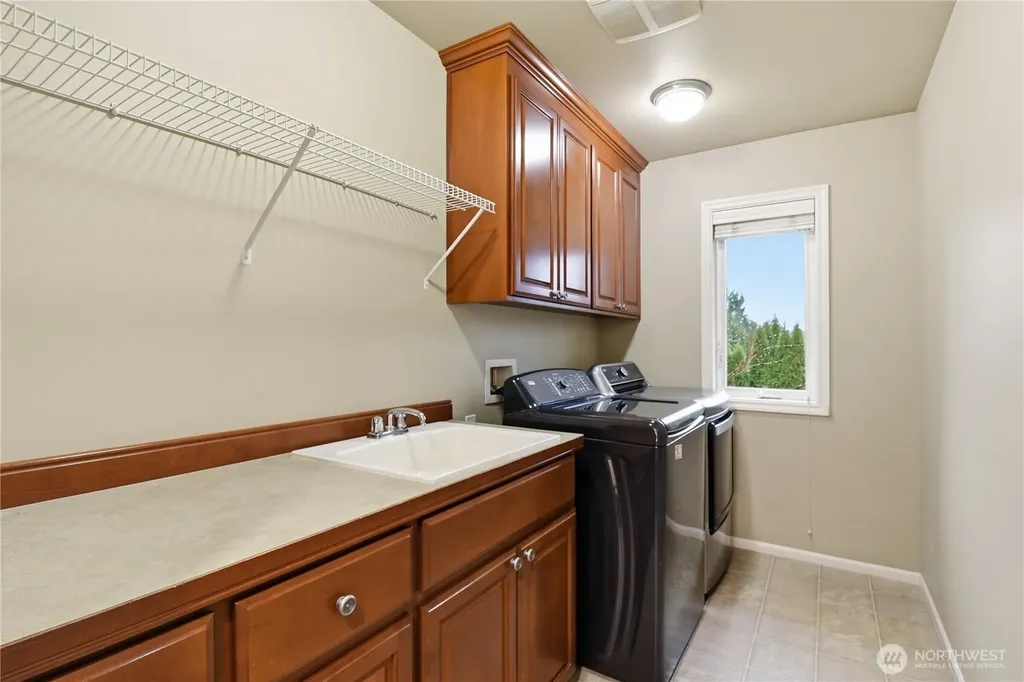 3931 221st Place SE Bothell WA 98021