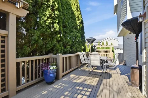 3931 221st Place SE Bothell WA 98021