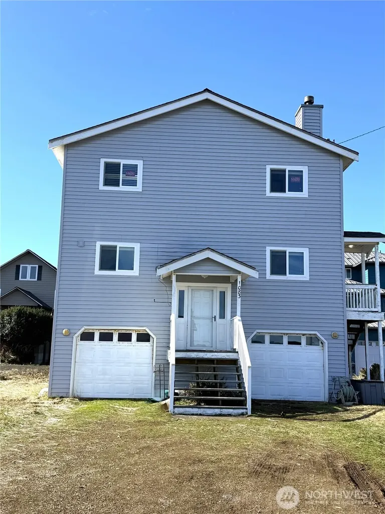 1083 Ocean Shores Boulevard SW Ocean Shores WA 98569