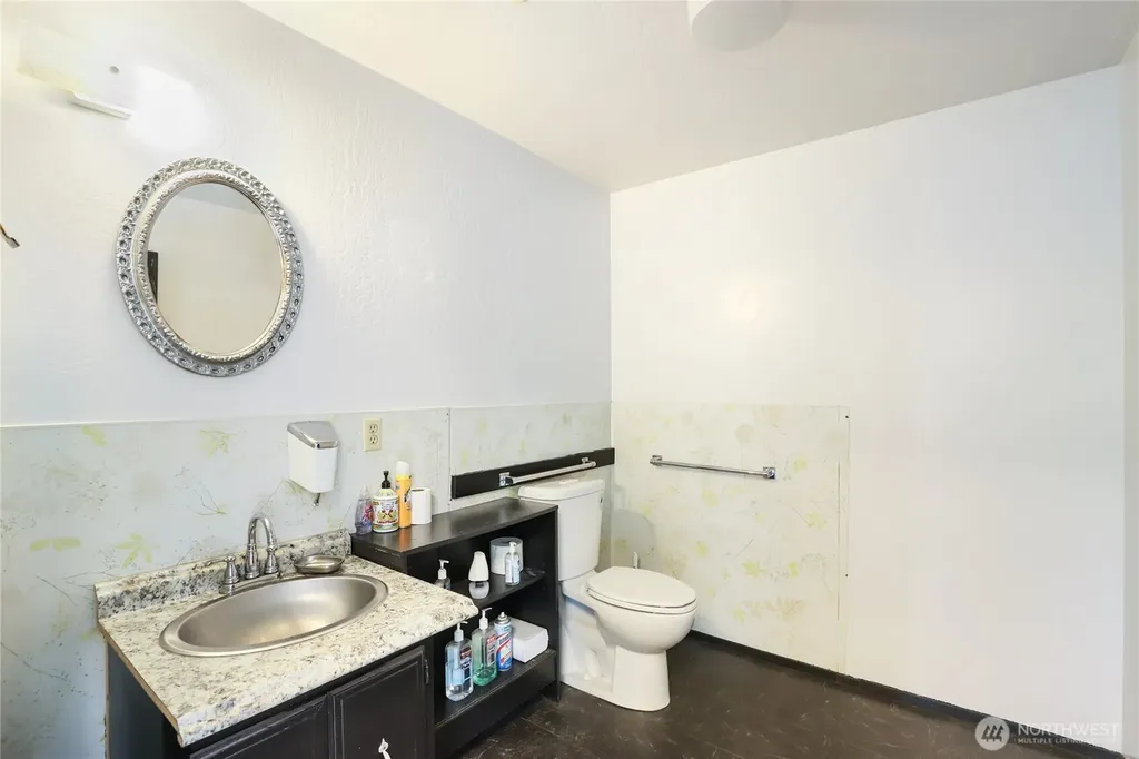 1218 S C Street Port Angeles WA 98363
