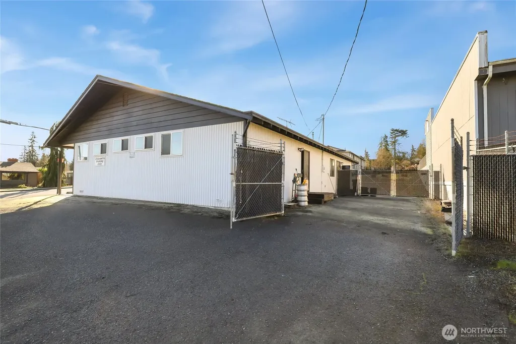 1218 S C Street Port Angeles WA 98363