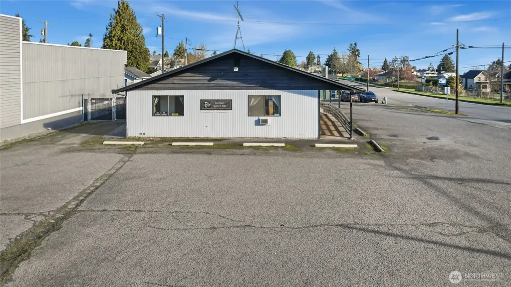 1218 S C Street Port Angeles WA 98363