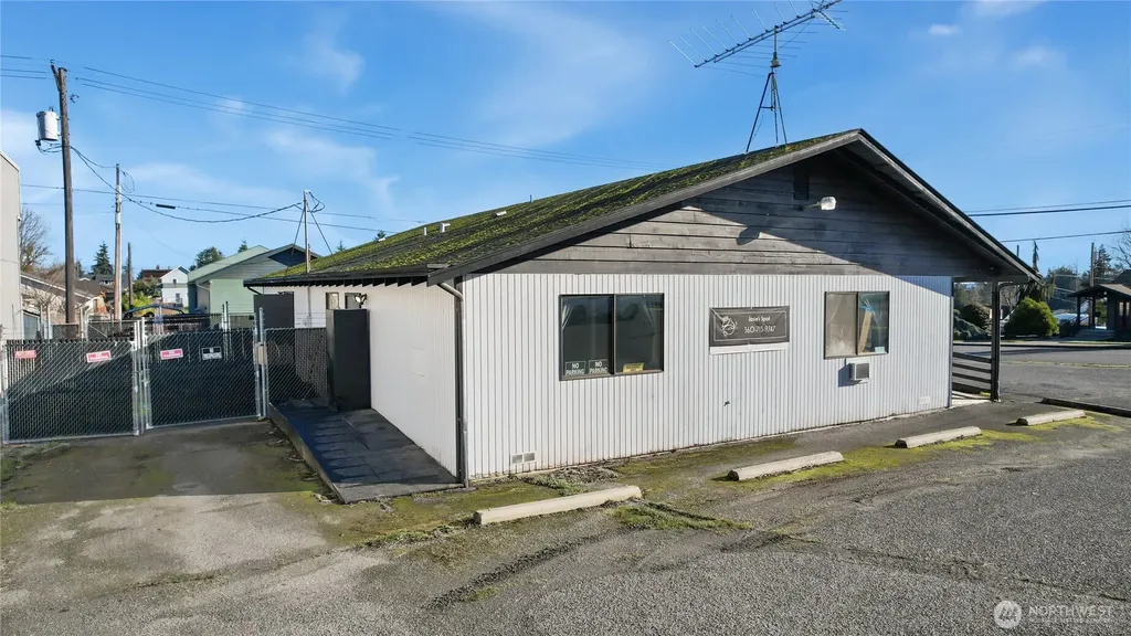 1218 S C Street Port Angeles WA 98363