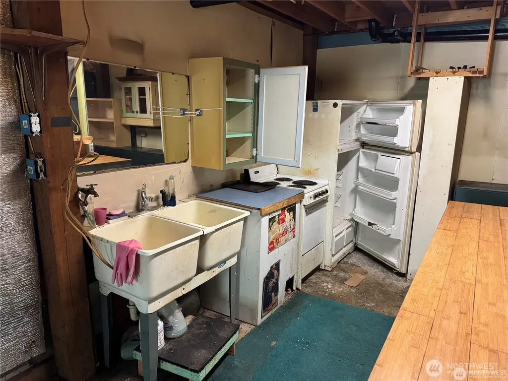 0 Park Place Castle Rock WA 98611
