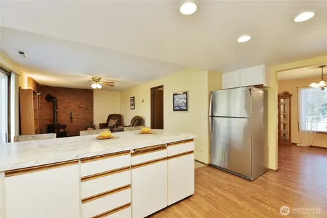 17719 54th Avenue W Lynnwood WA 98037