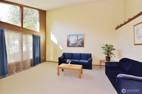 17719 54th Avenue W Lynnwood WA 98037