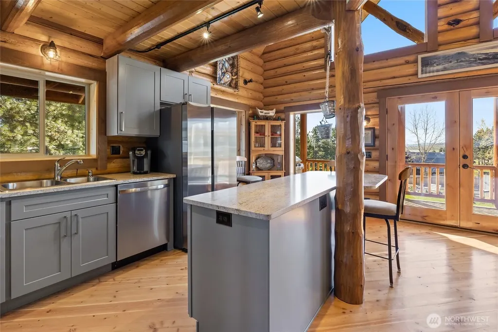 351 Ridge Loop Drive Cle Elum WA 98922