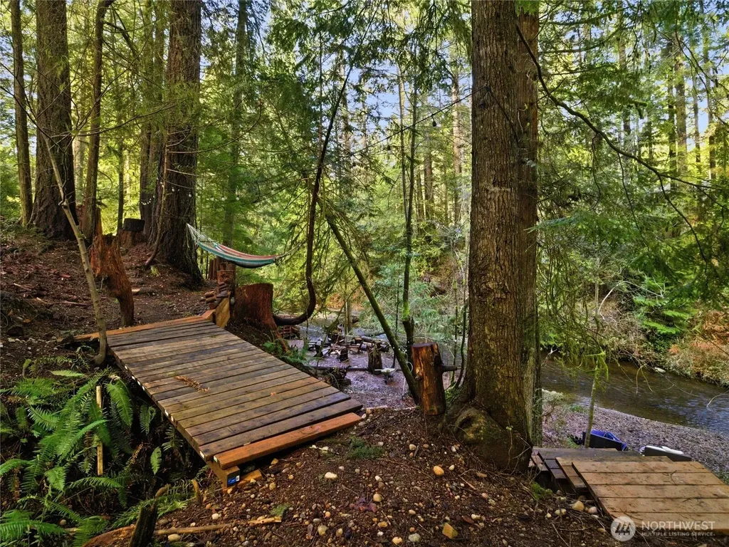 101 E Errigal Place Shelton WA 98584