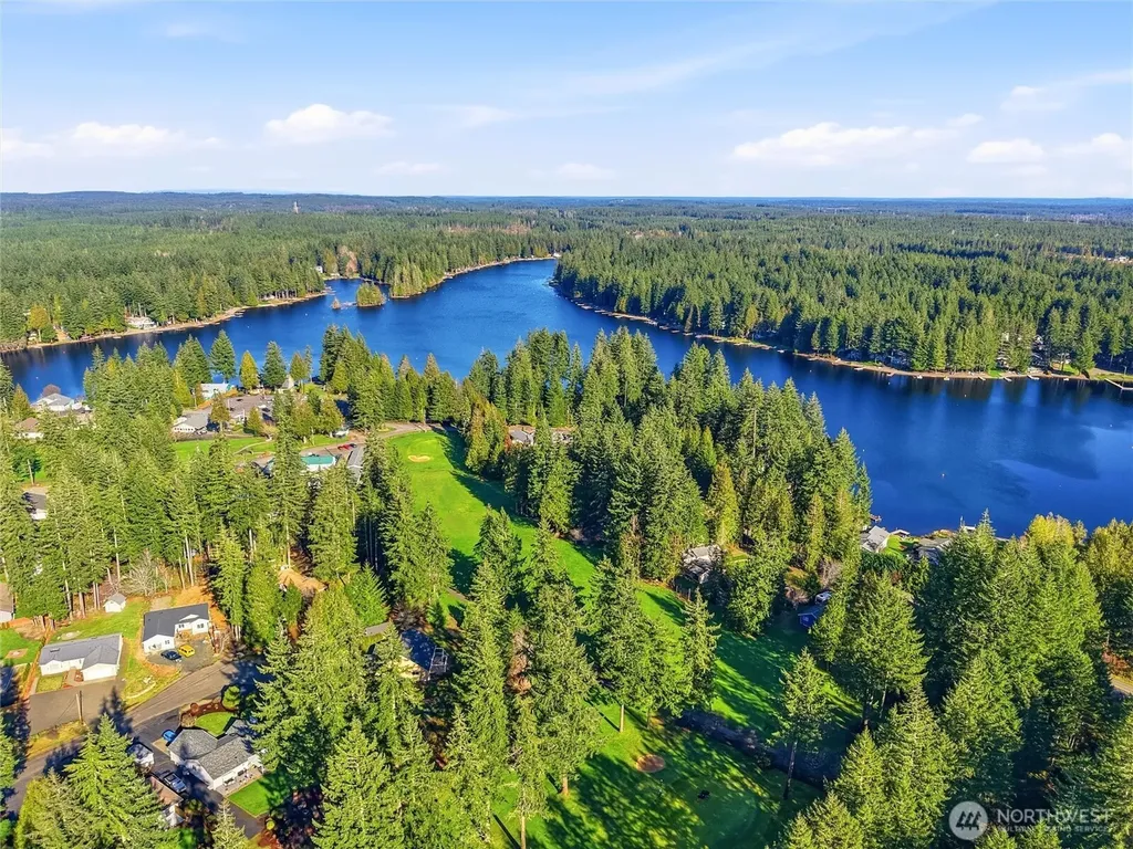 101 E Errigal Place Shelton WA 98584