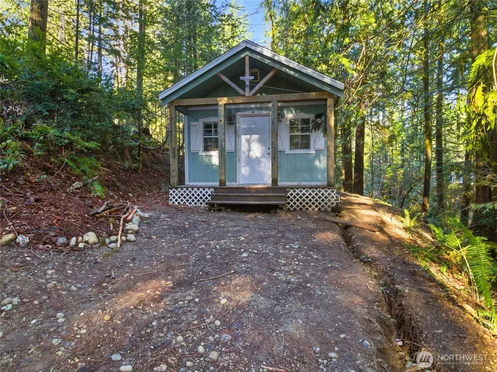 101 E Errigal Place Shelton WA 98584