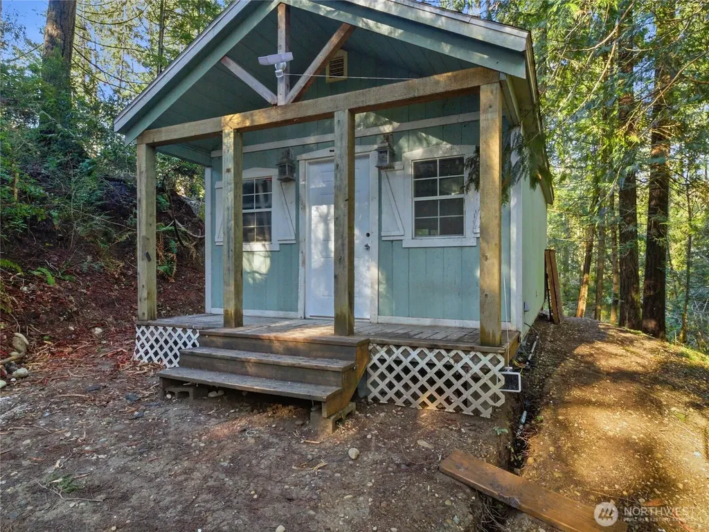 101 E Errigal Place Shelton WA 98584