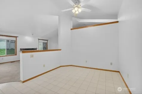 21622 120th Avenue SE Kent WA 98031