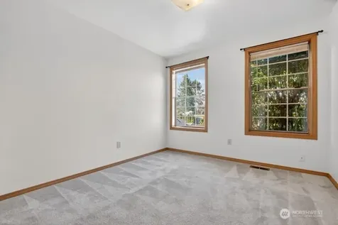 21622 120th Avenue SE Kent WA 98031