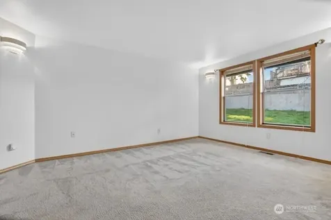 21622 120th Avenue SE Kent WA 98031