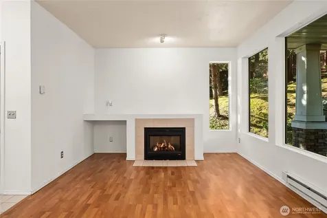 4020 S 222nd Place Kent WA 98032