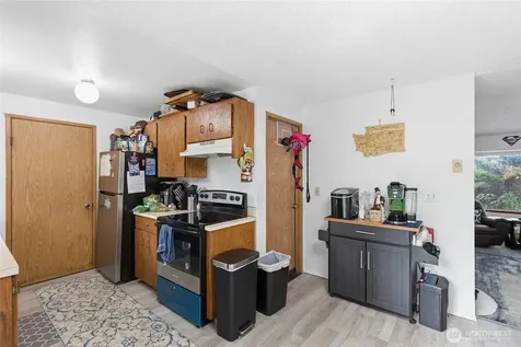 11209 89th Ave Court E Puyallup WA 98373