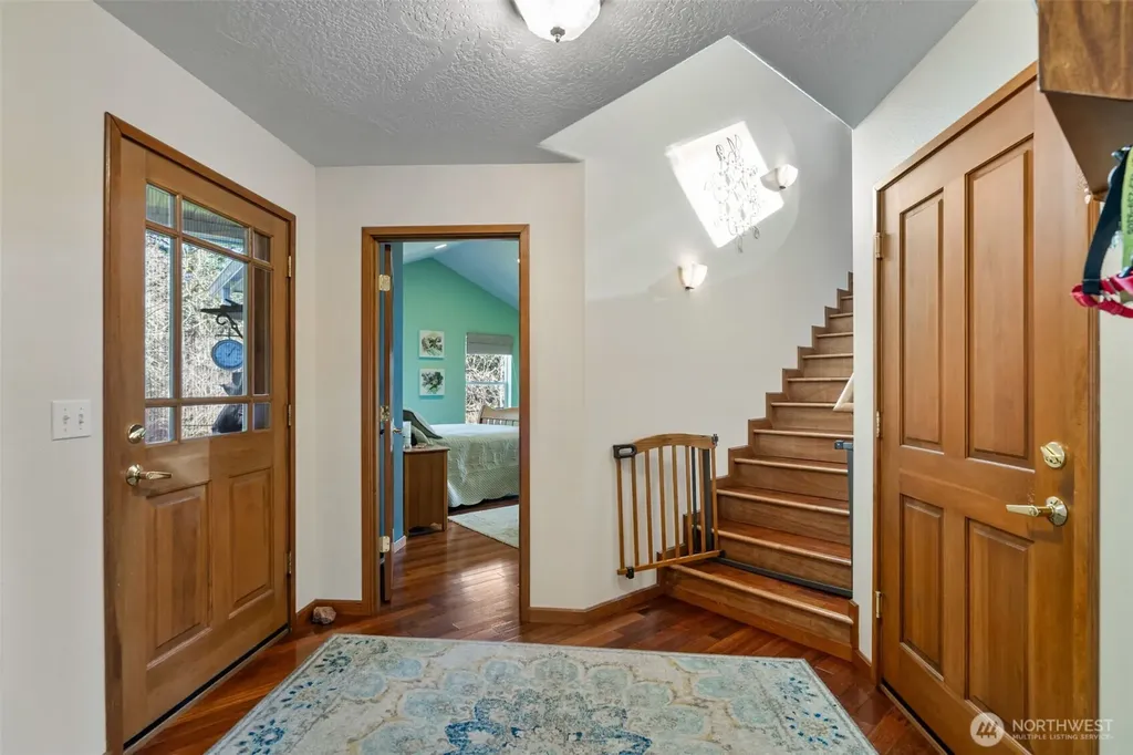 142 River Heights Centralia WA 98531