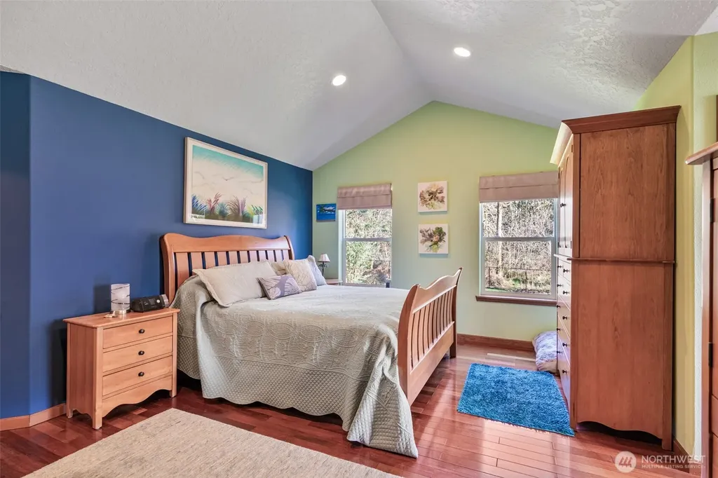 142 River Heights Centralia WA 98531
