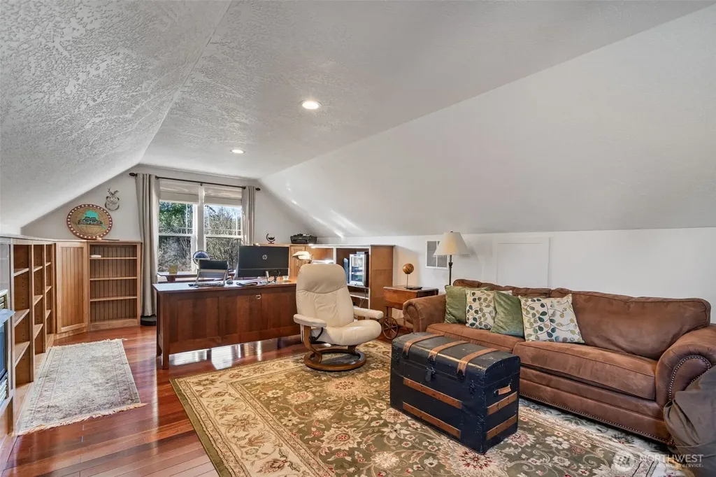 142 River Heights Centralia WA 98531