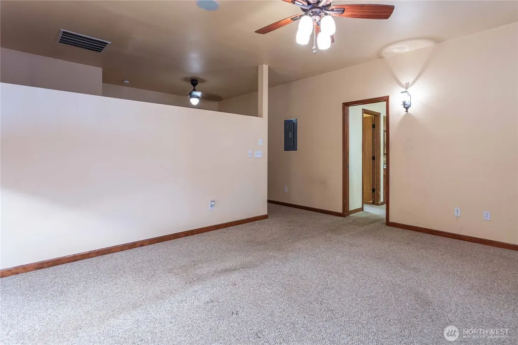 918 Citadel Drive Everson WA 98247