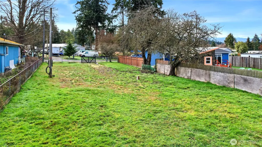 2117 E 5th Avenue Port Angeles WA 98362