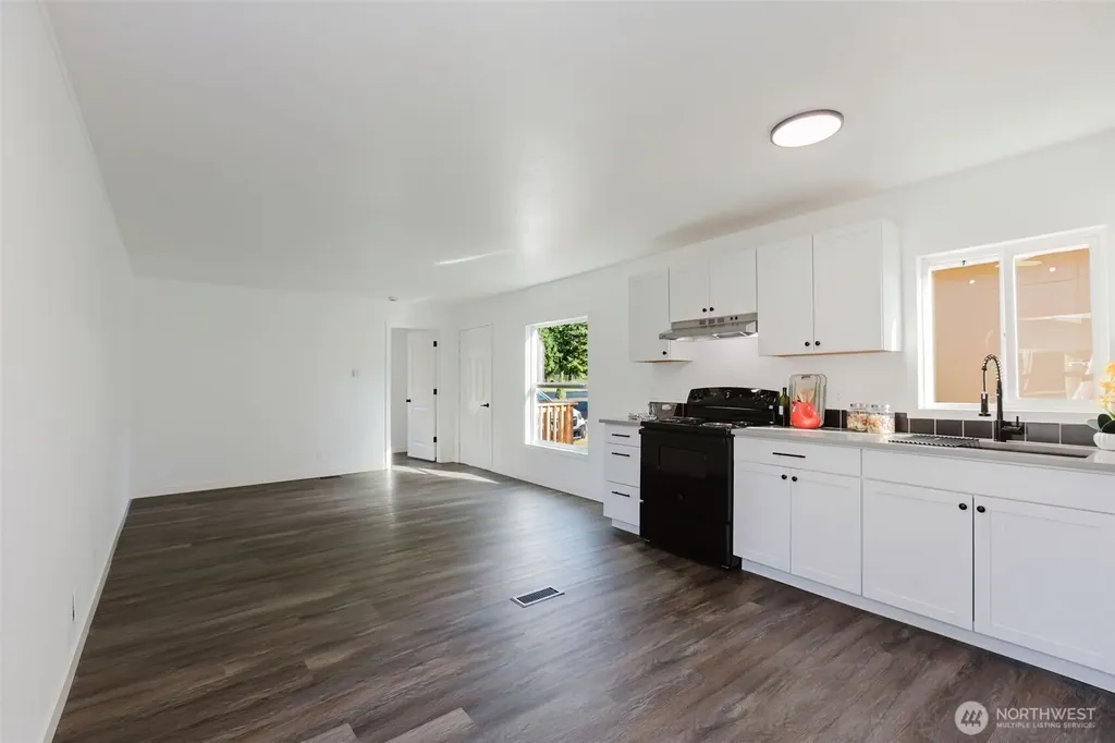 3371 Bielmeier Road Port Orchard WA 98367
