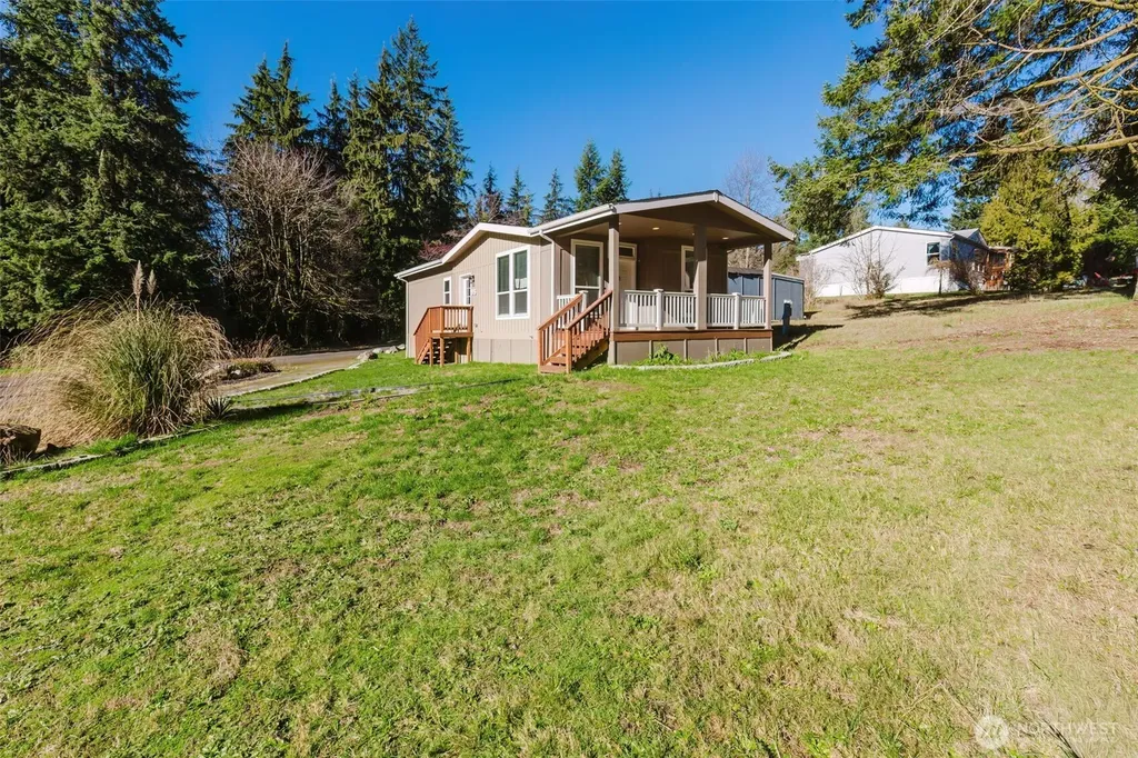 3371 SE Bielmeier Road Port Orchard WA 98367