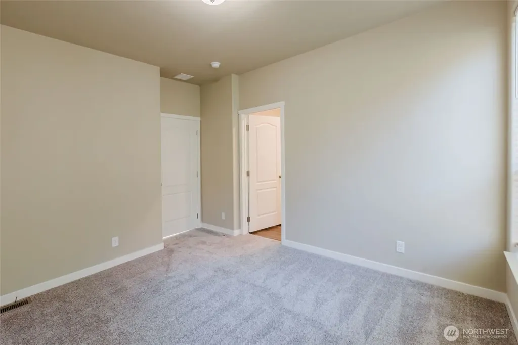 3371 SE Bielmeier Road Port Orchard WA 98367