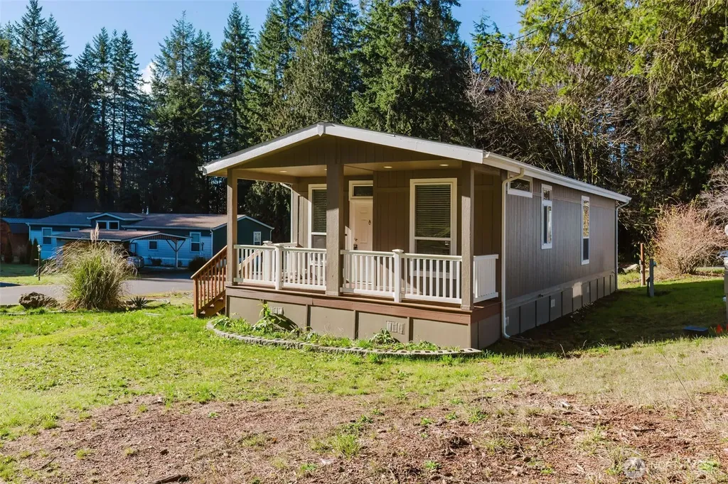 3371 SE Bielmeier Road Port Orchard WA 98367