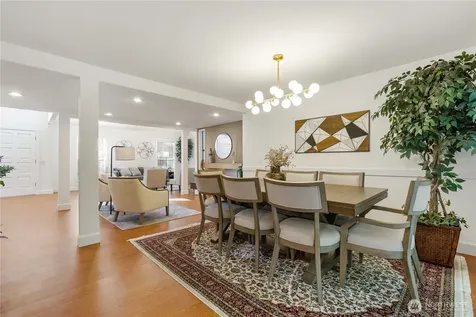 21842 NE 30th Place Sammamish WA 98074