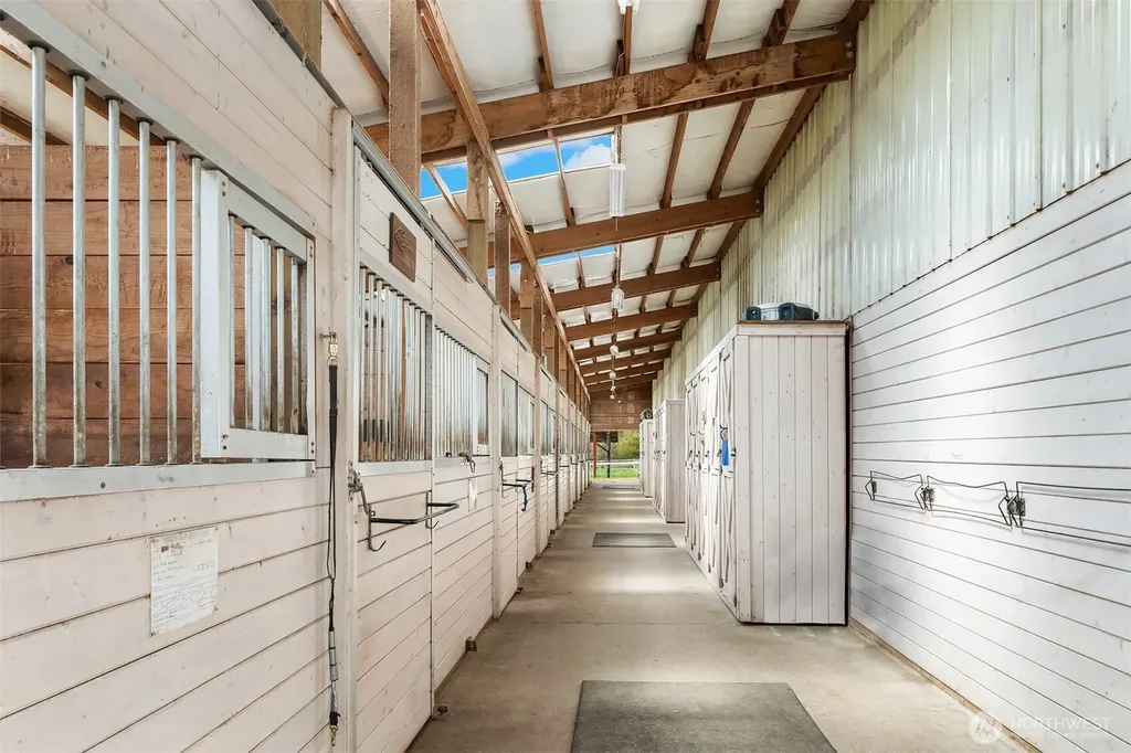19011 176th Avenue NE Woodinville WA 98072
