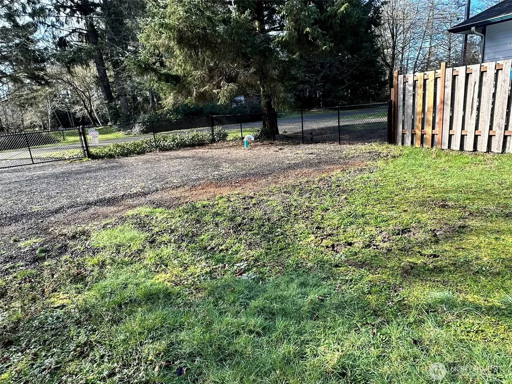 864 Hassalo Avenue SE Ocean Shores WA 98569
