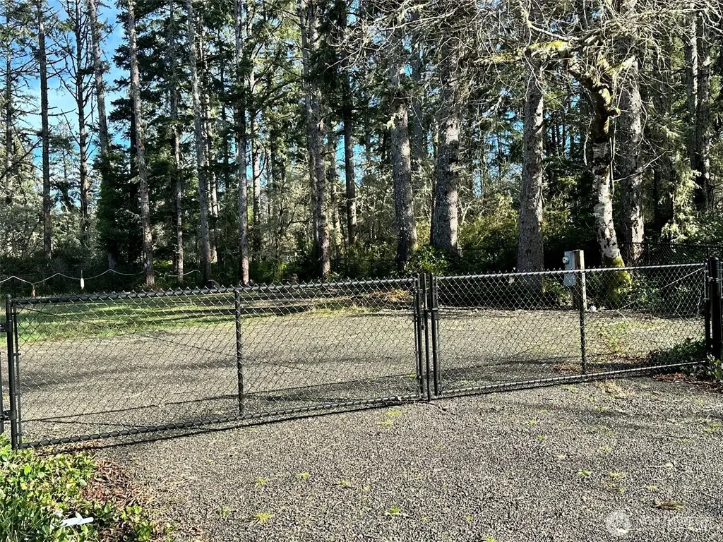 864 Hassalo Avenue SE Ocean Shores WA 98569