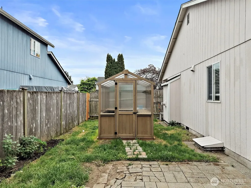 8409 201st Street E Spanaway WA 98387