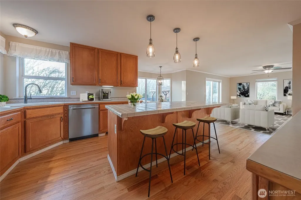 14115 263rd Avenue E Buckley WA 98321