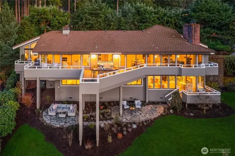 7580 SE 71st Street Mercer Island WA 98040