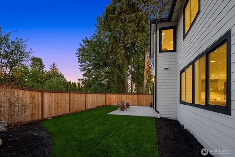 13662 NE 101st Street Kirkland WA 98033