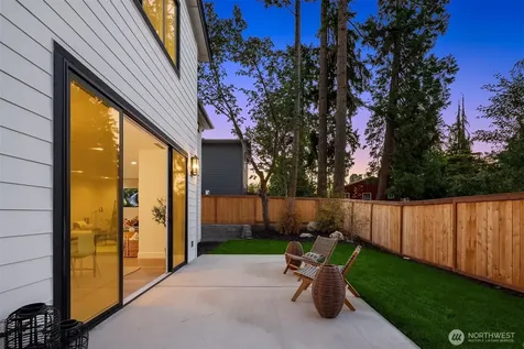 13662 NE 101st Street Kirkland WA 98033