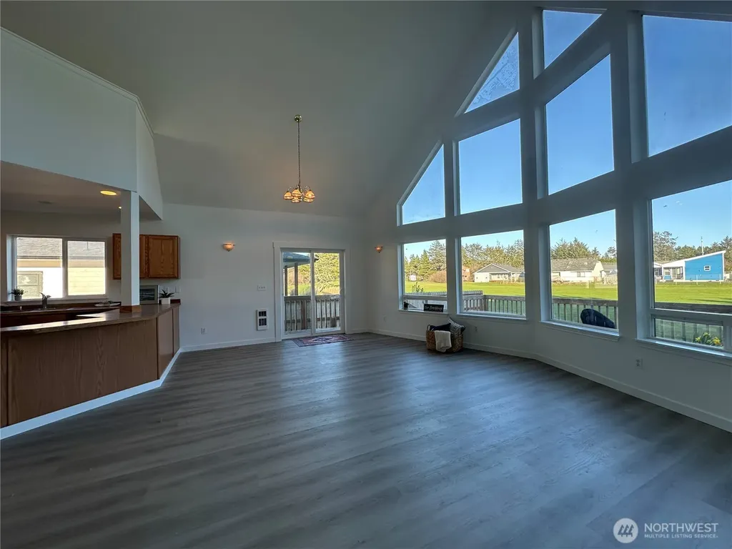 570 Canal Drive NE Ocean Shores WA 98569
