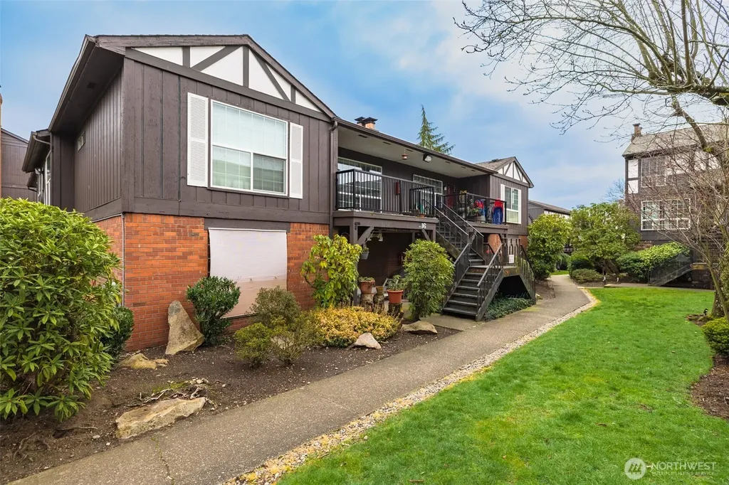 3425 S 176th Street Seatac WA 98188