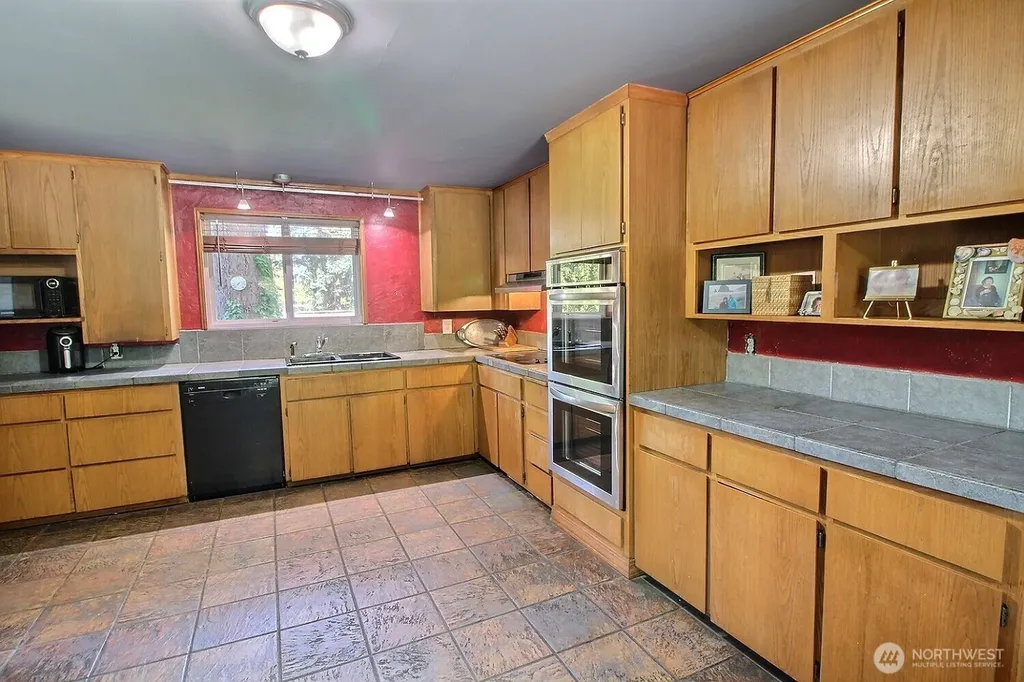 36204 108th Avenue Ct E Eatonville WA 98328