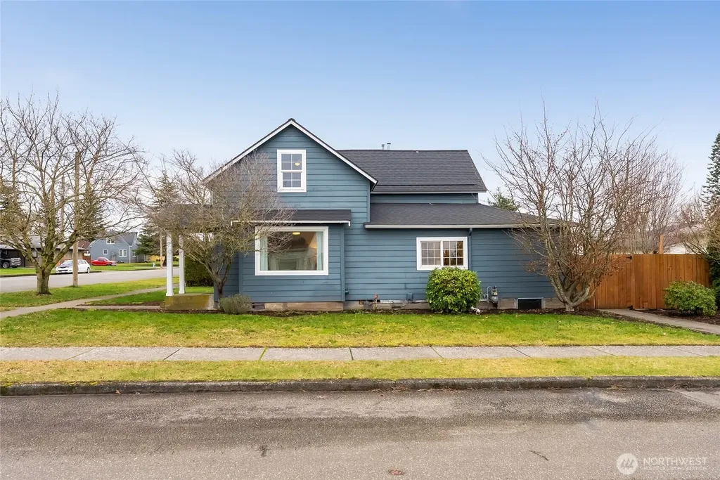 919 Liberty Street Lynden WA 98264