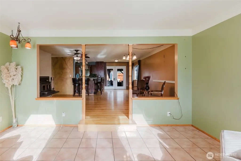 1412 Sheridan Road Bremerton WA 98310