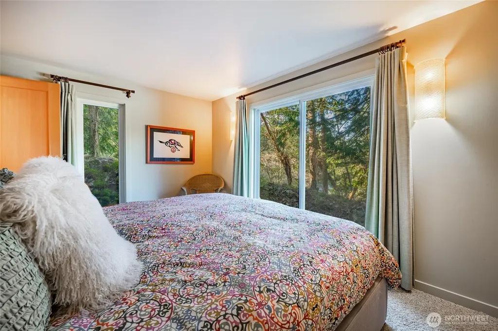 1014 Ben Nevis Loop Shaw Island WA 98286