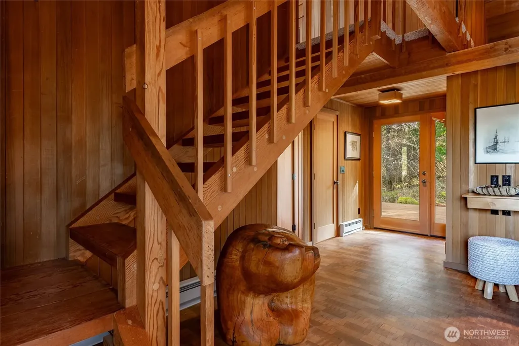 1014 Ben Nevis Loop Shaw Island WA 98286