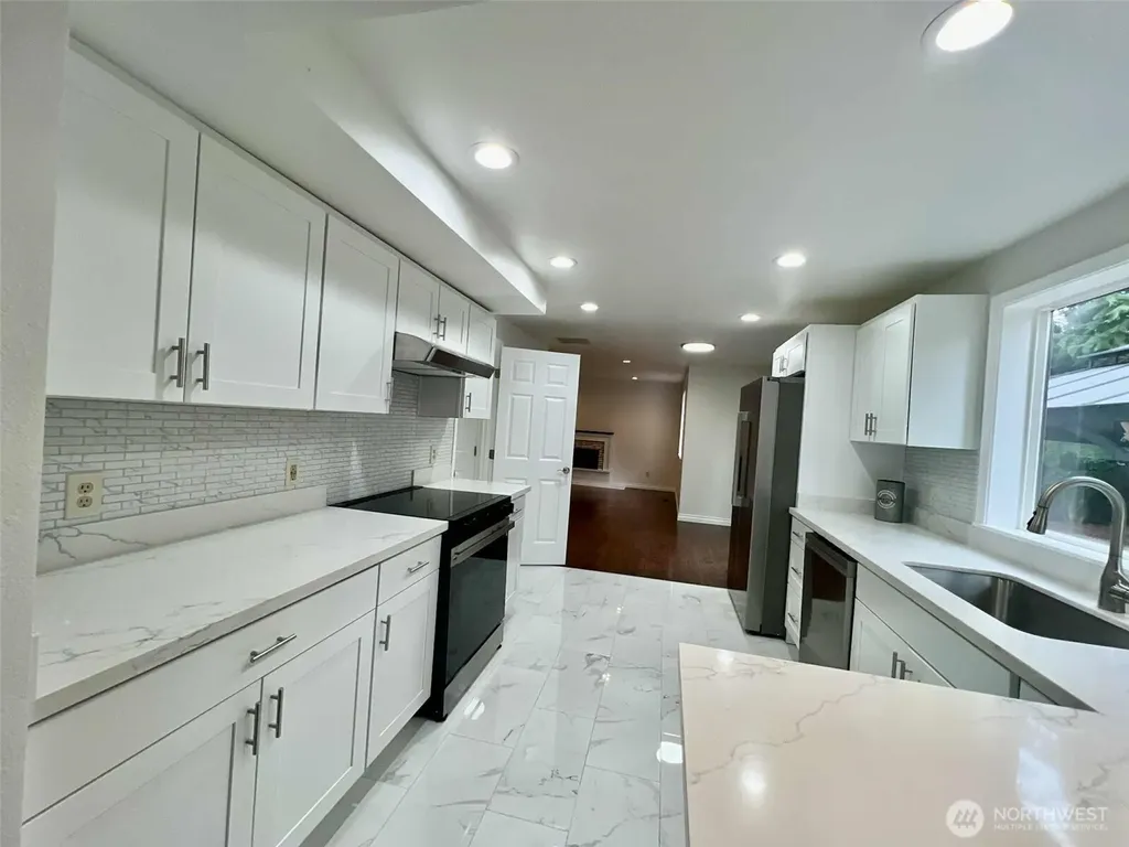 10900 SE 219th Place Kent WA 98031