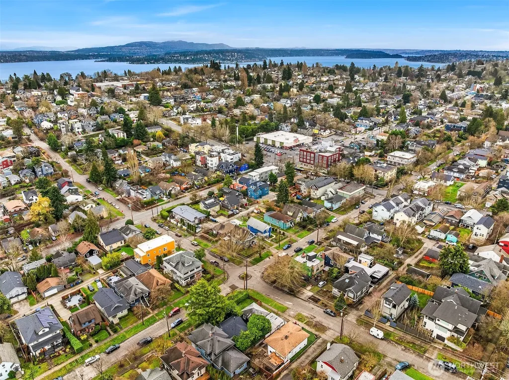 2614 E Pike Street Seattle WA 98122