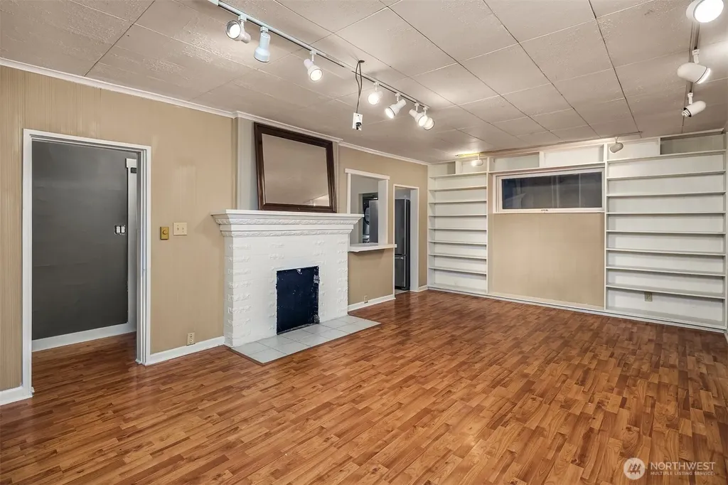 2614 E Pike Street Seattle WA 98122